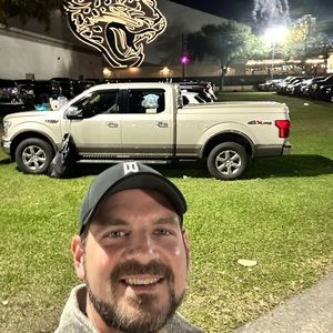 Meet your Posher, Adam